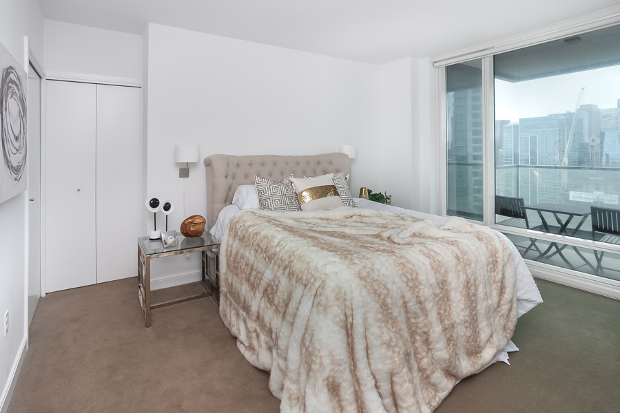 425FIRST_2407_BED1