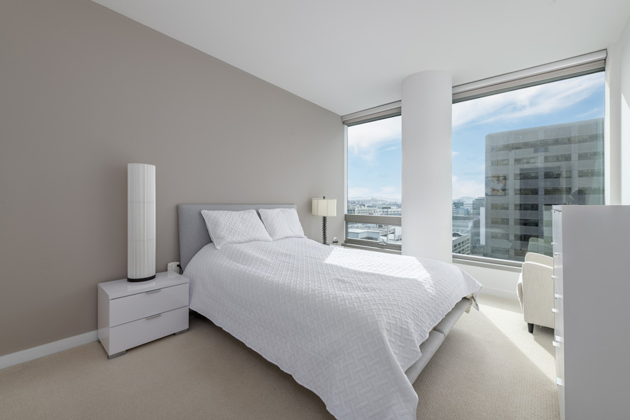 18_bedroom