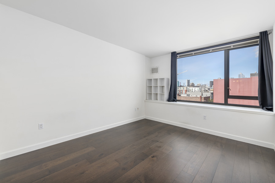 10_bedroom1