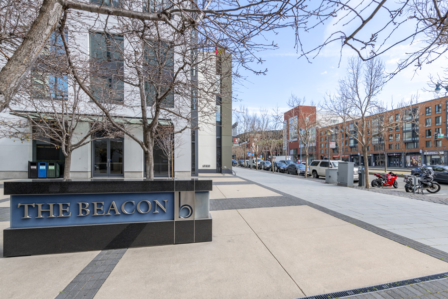 25_facade