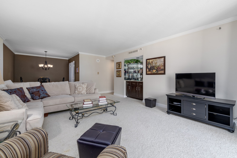 12_livingroom