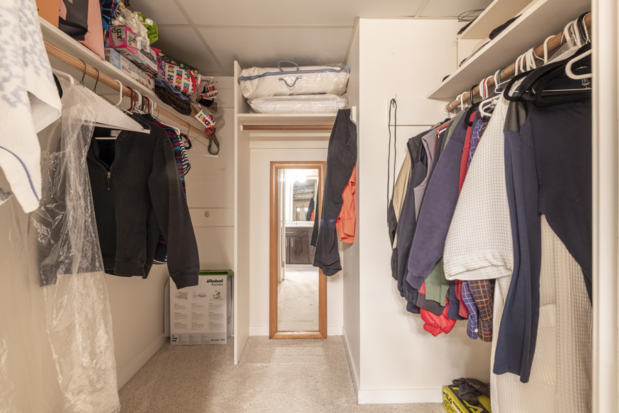 21_closet