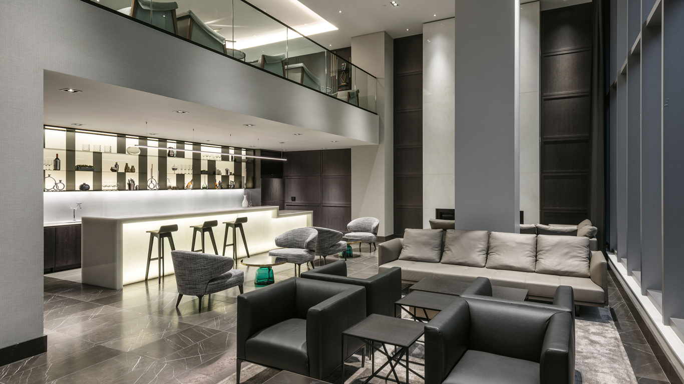 2_LOUNGE
