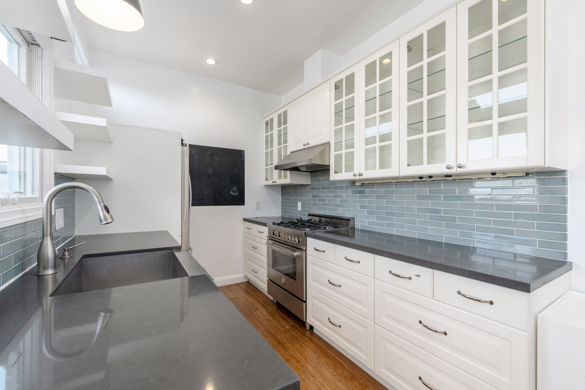 11_kitchen