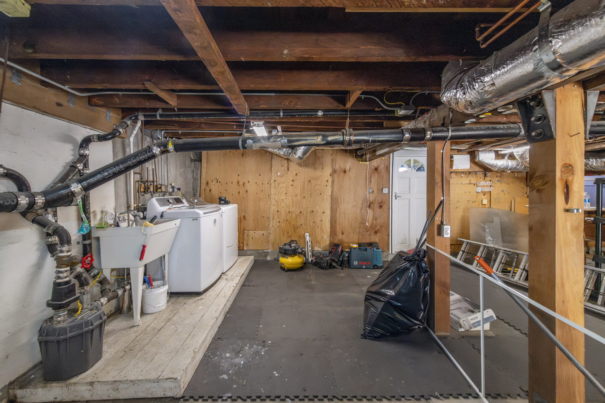 36_garage
