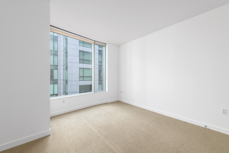 14_bedroom