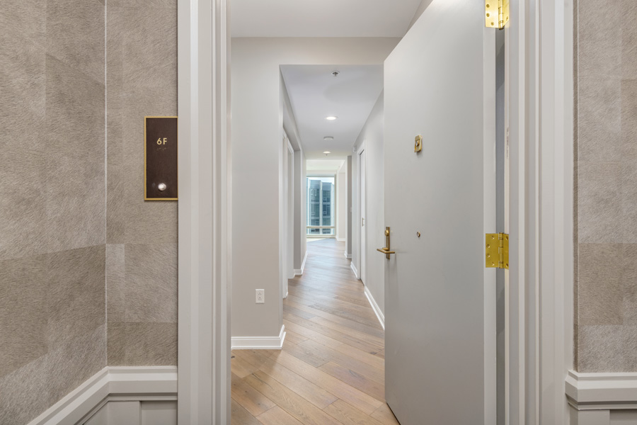 01_entrance