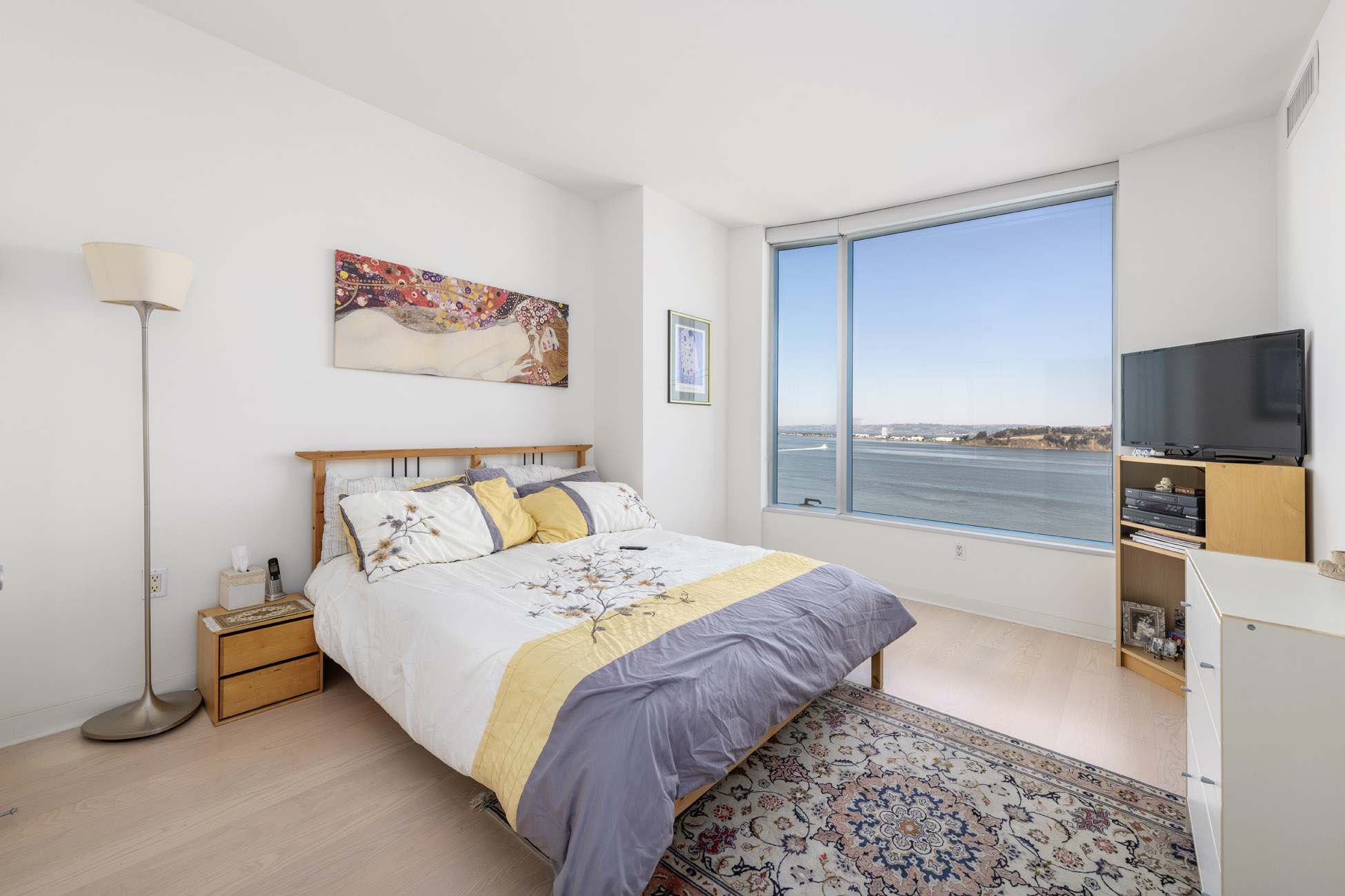 17_bedroom2