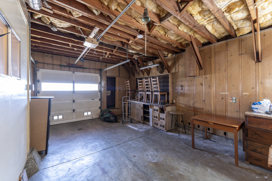 48_garage