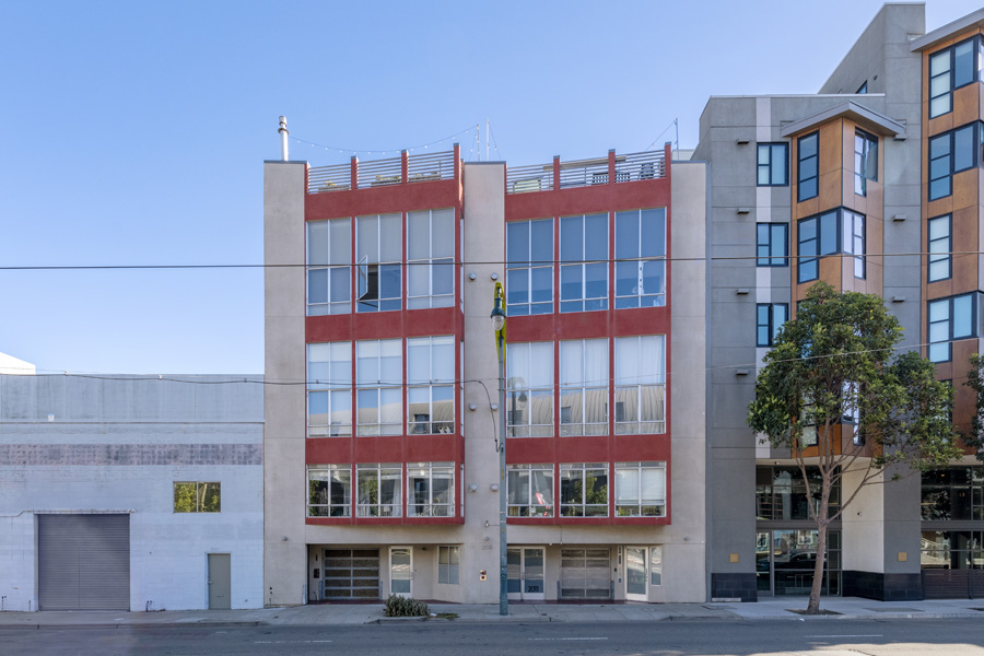 02_facade