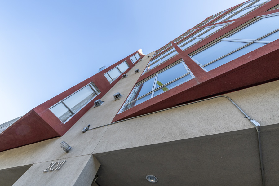03_facade