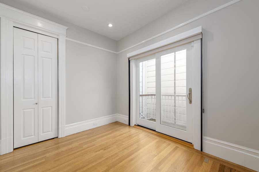 15_bedroom2