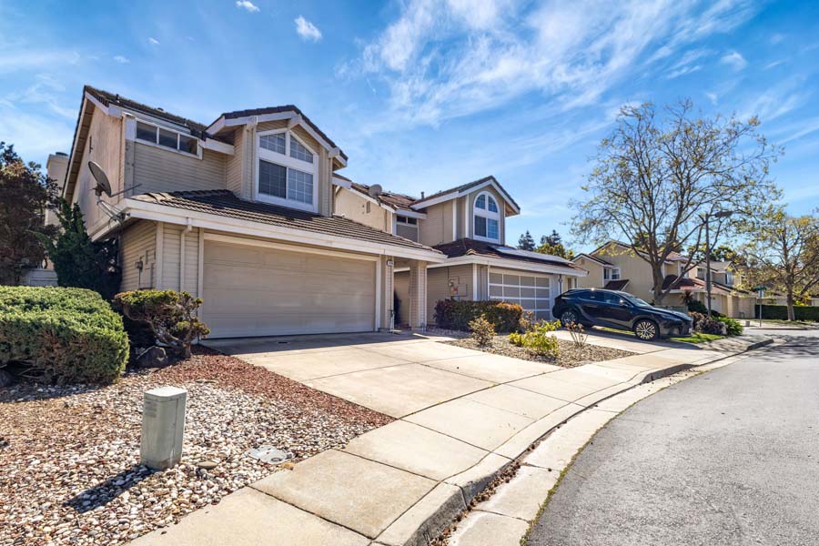 3-web-or-mls-2890-barrington-terrace