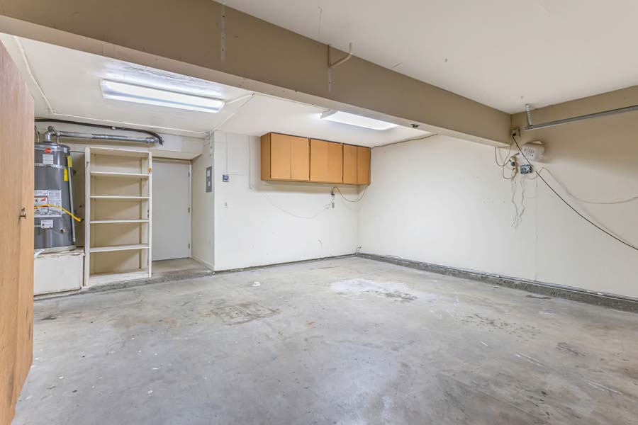 32-web-or-mls-2890-barrington-terrace