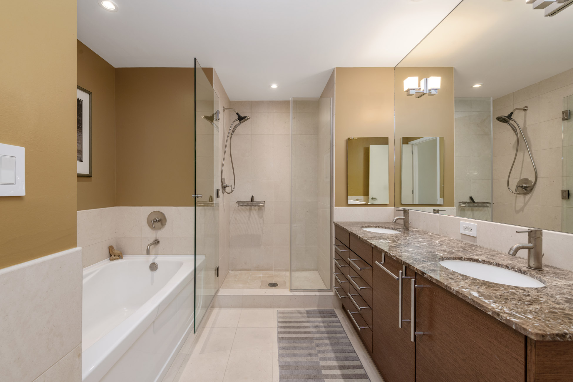 18_primary_bath