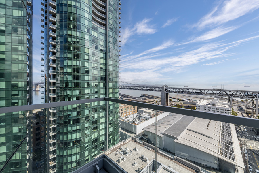 10_balcony