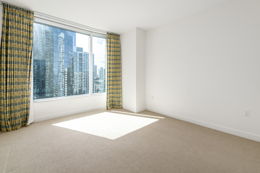 17_bedroom
