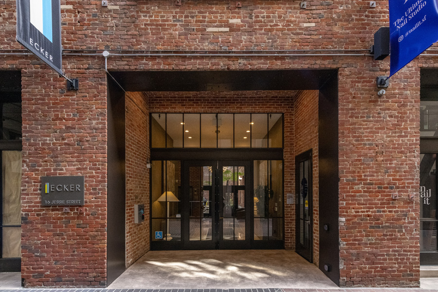03_facade