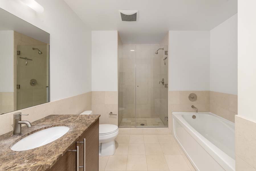 12_primary_bath