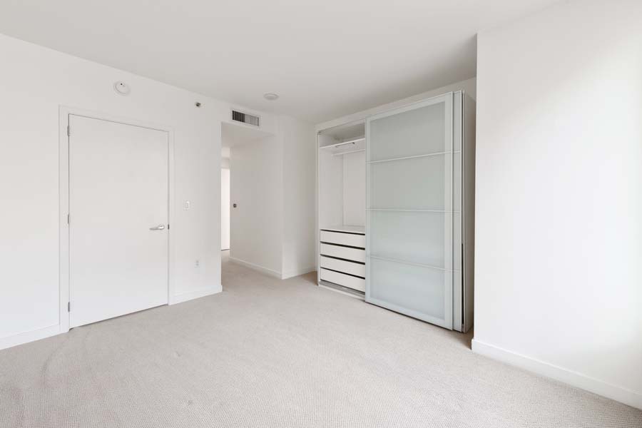 14_bedroom
