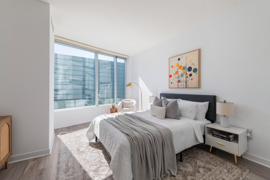 19_bedroom