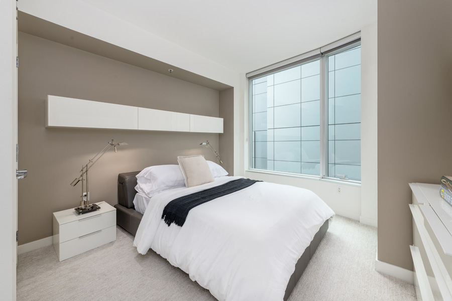 10_bedroom