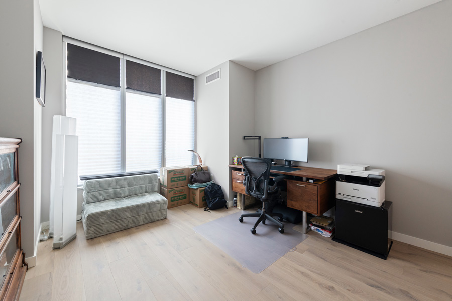 14_bedroom