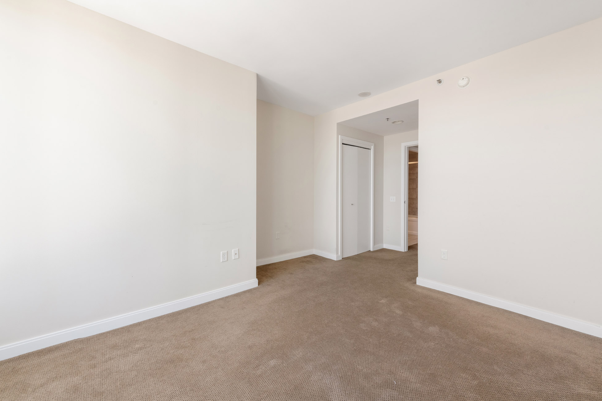 15_bedroom
