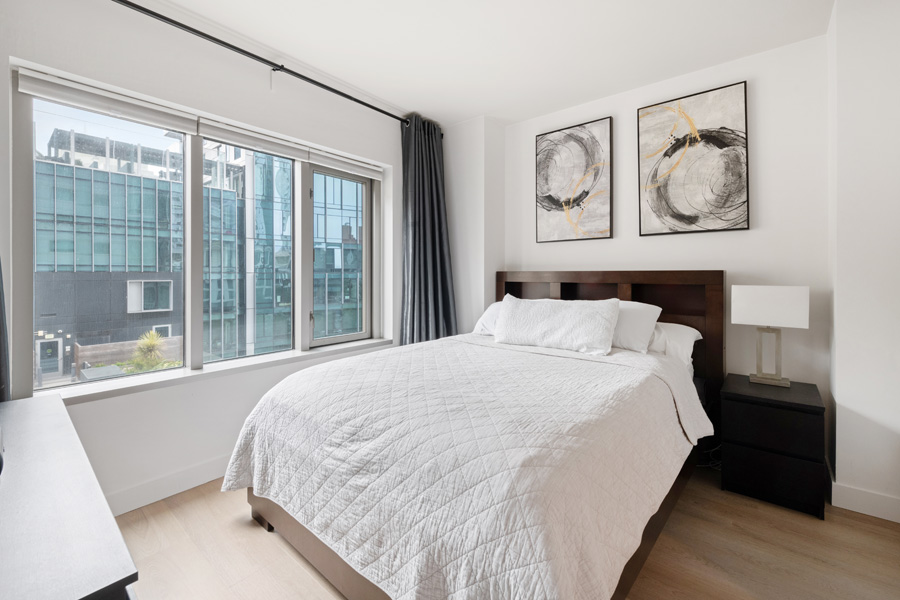 10_bedroom